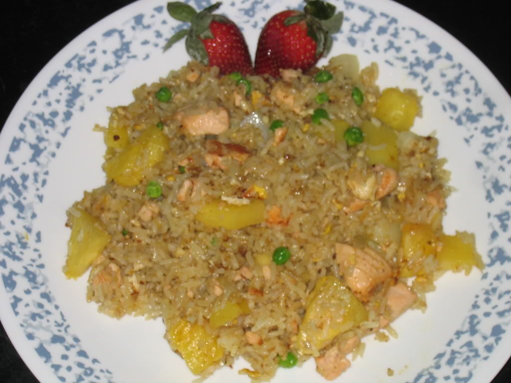 Freddy Tan: Thai style Pineapple friedrice